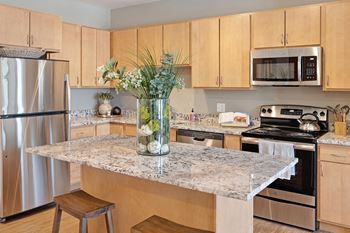 Eat-In Kitchen Table at The Bluffs at Liberty Glen, St. Cloud, MN 56304
